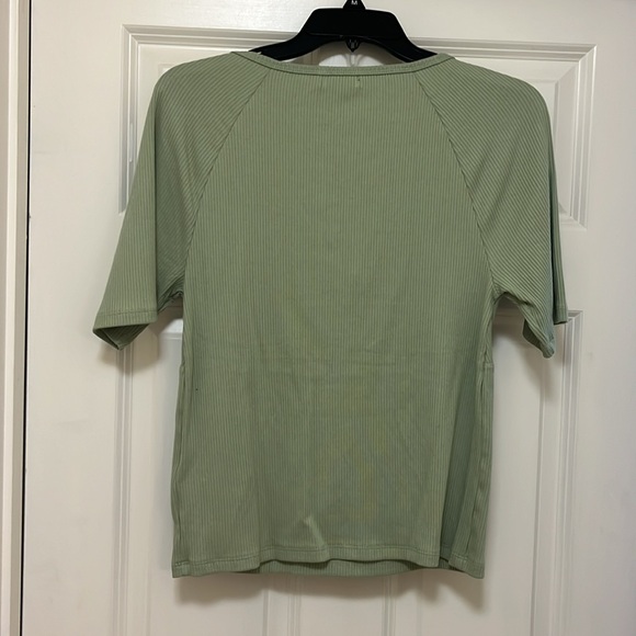 NWT J.Crew short sleeve ribbed top- Size L - Picture 7 of 12